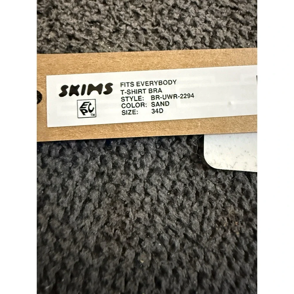 Skims Fits Everybody Tshirt Bra - Sand - NWT - 34d - Picture 5 of 5